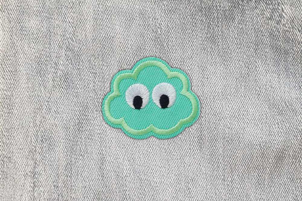 Wolke mit Augen Türkis // Patch bzw. Aufnäher